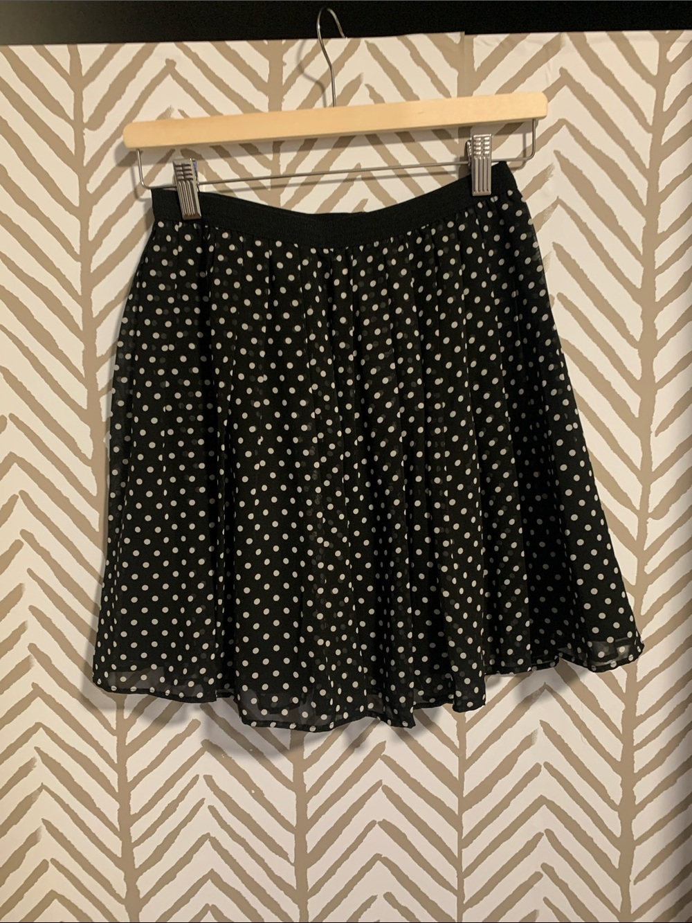 Uniqlo Black Skater Skirt with White Polka Dots